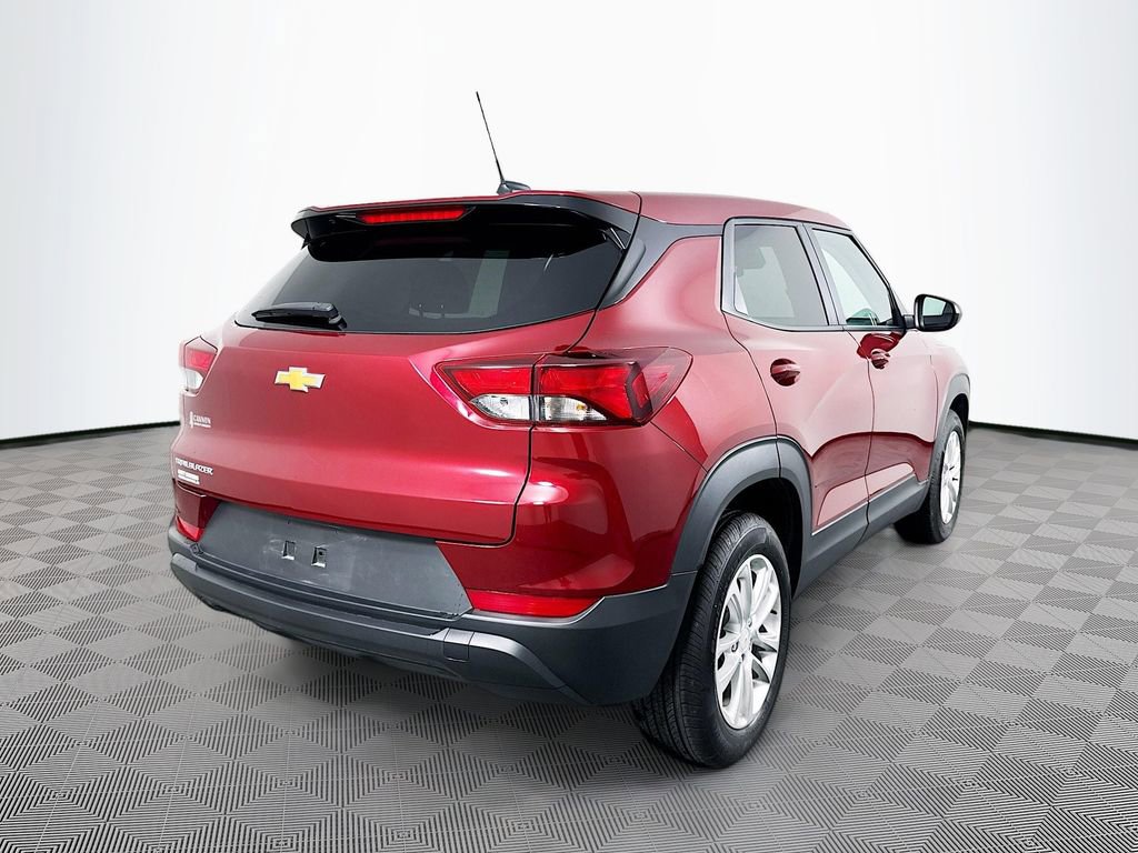 Used 2024 Chevrolet TrailBlazer LS w/ LS Convenience Package image 5