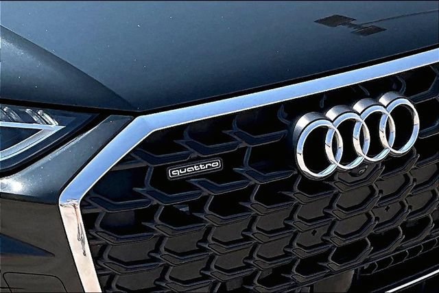 Used 2023 Audi A8 L 3.0T AWD/4WD image 30