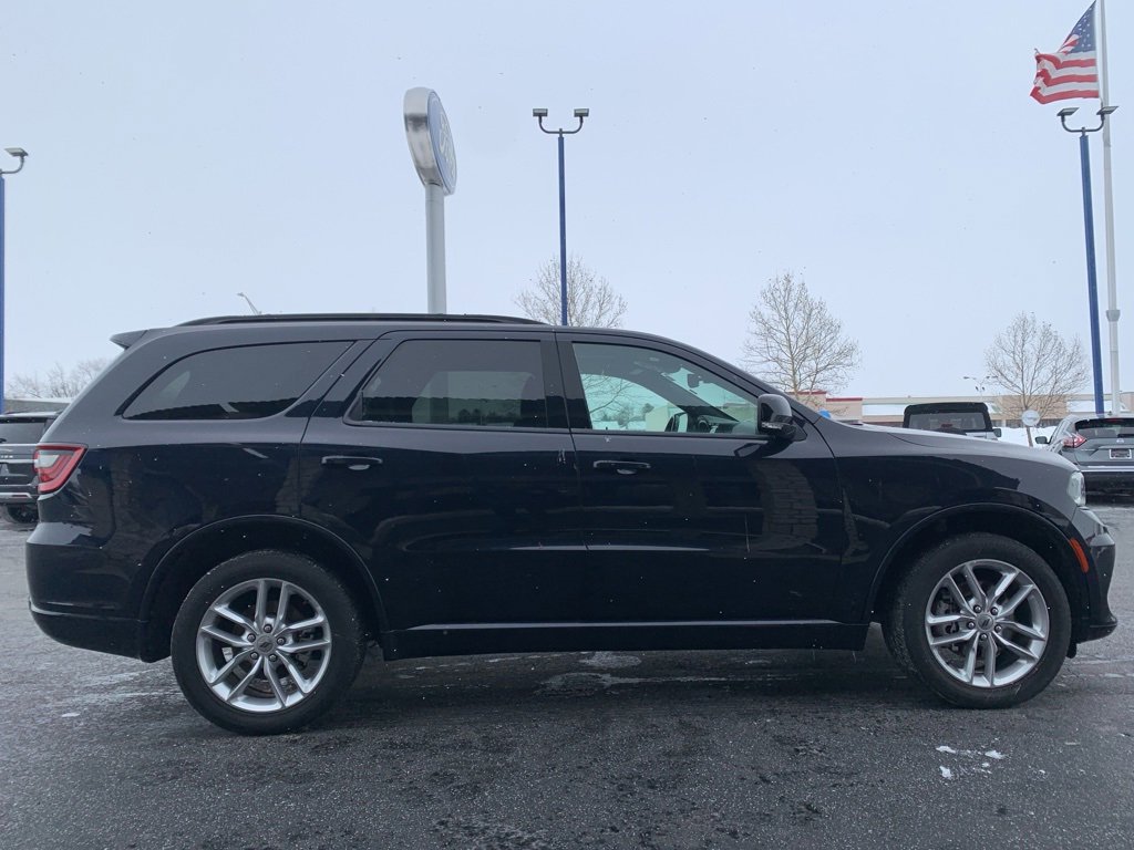 Used 2024 Dodge Durango GT image 2