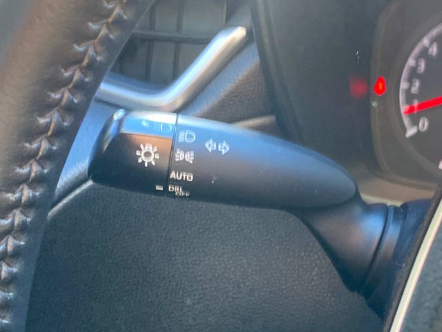 Used 2022 Toyota Corolla Cross LE FWD image 21