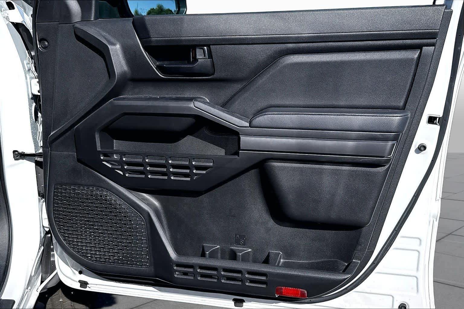 Certified 2025 Toyota Tacoma SR5 RWD image 21