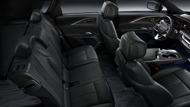 New 2026 Cadillac Lyriq V w/ LPO, Floor Liner Package image 37