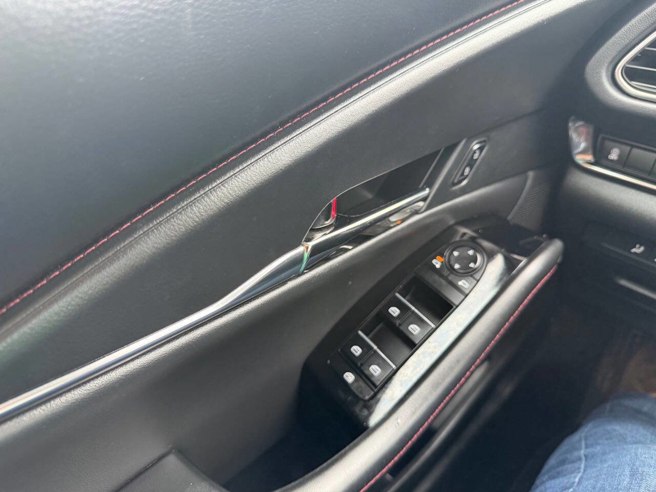 Used 2022 MAZDA CX-30 AWD 2.5 S w/ Preferred Package image 17