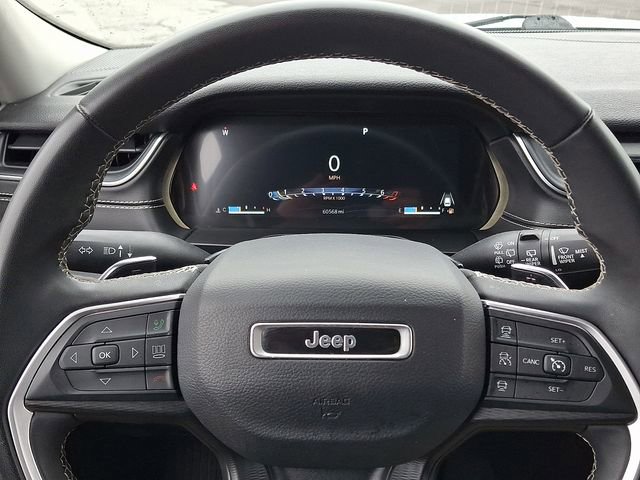 Used 2023 Jeep Grand Cherokee L Laredo AWD/4WD image 19