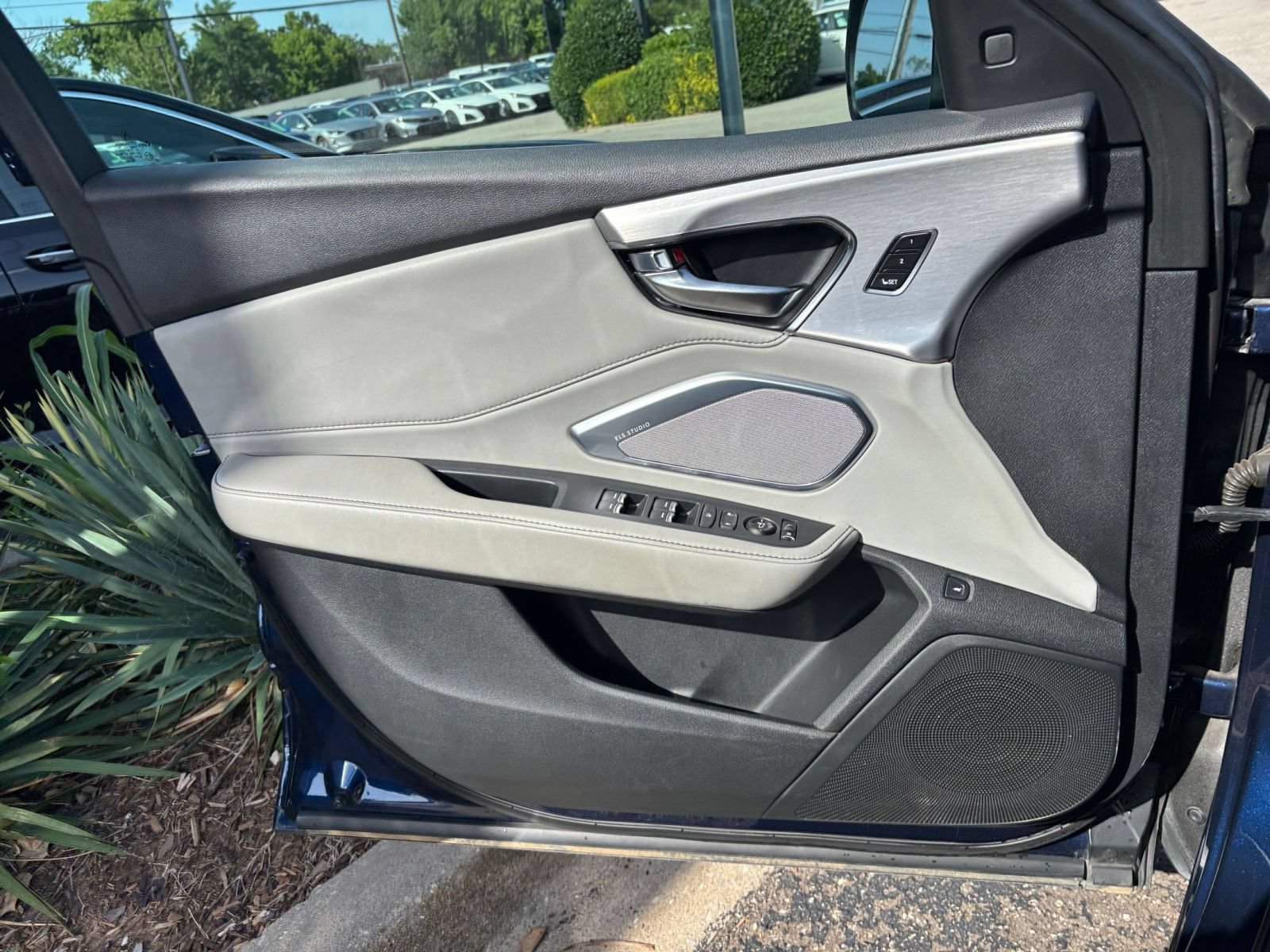 Used 2020 Acura RDX FWD w/ Technology Package image 18