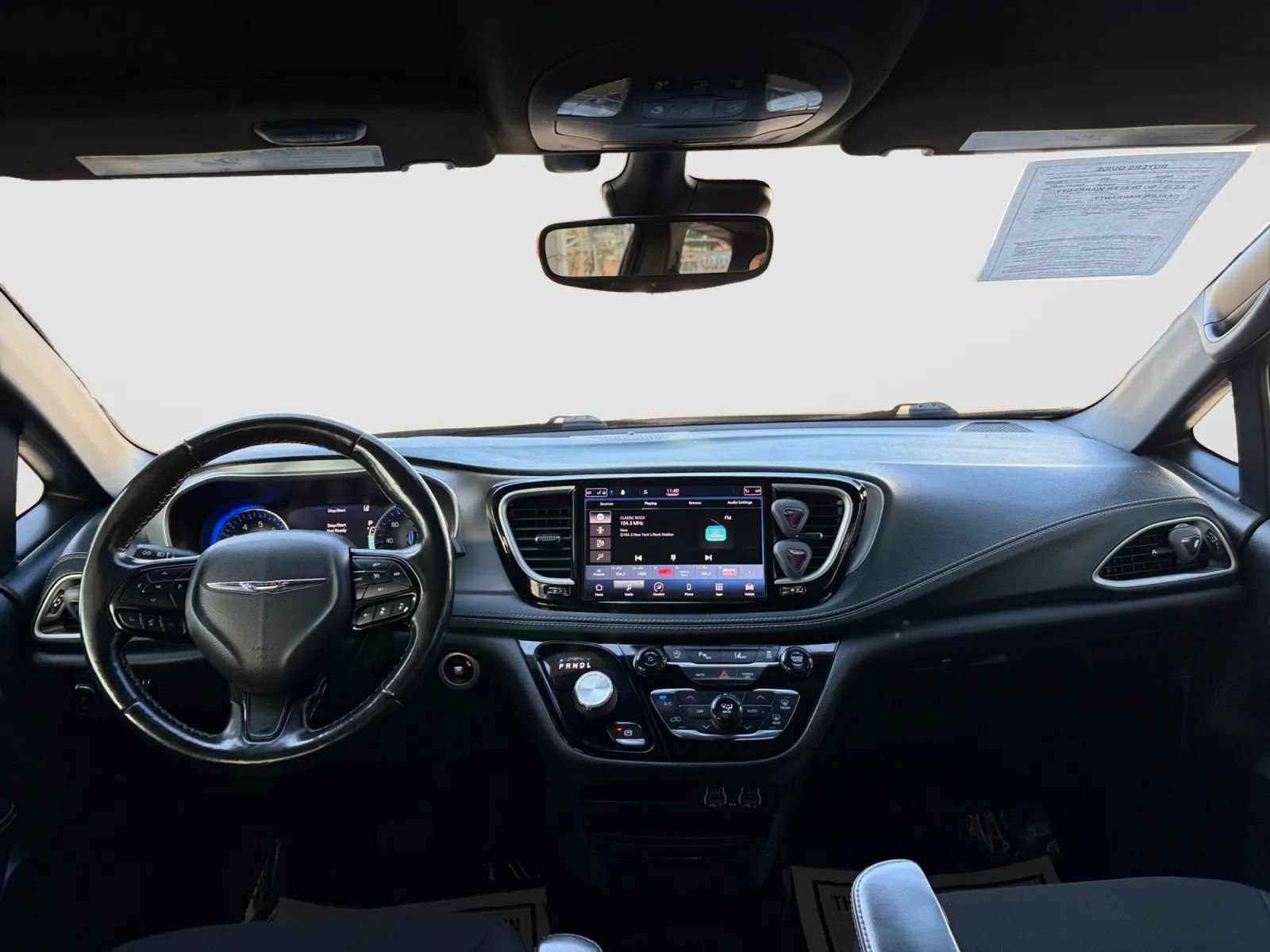Used 2021 Chrysler Pacifica Touring w/ Cold Weather Group AWD/4WD image 24
