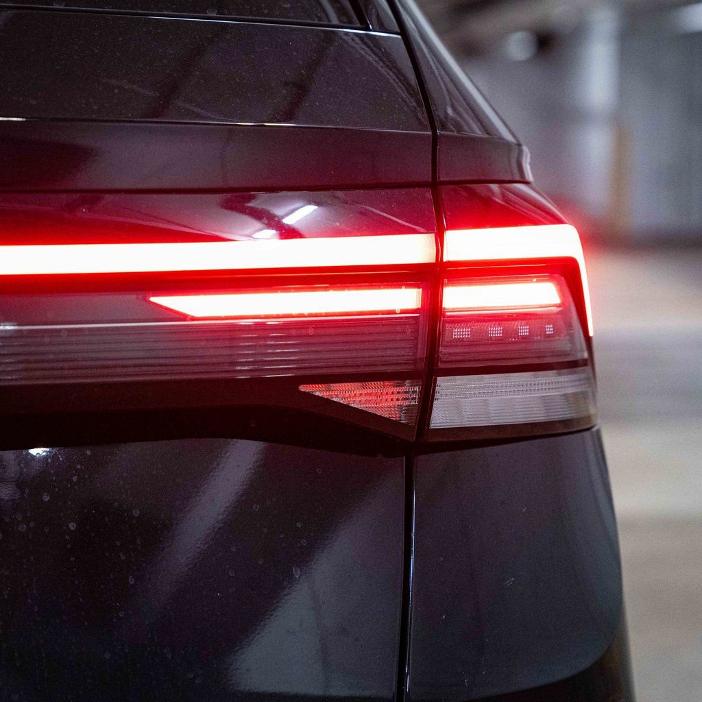 New 2026 Volkswagen Taos SE FWD image 6