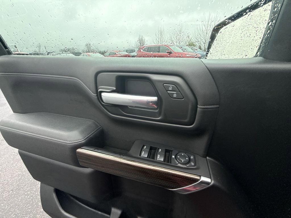 Certified 2020 Chevrolet Silverado 1500 RST image 30