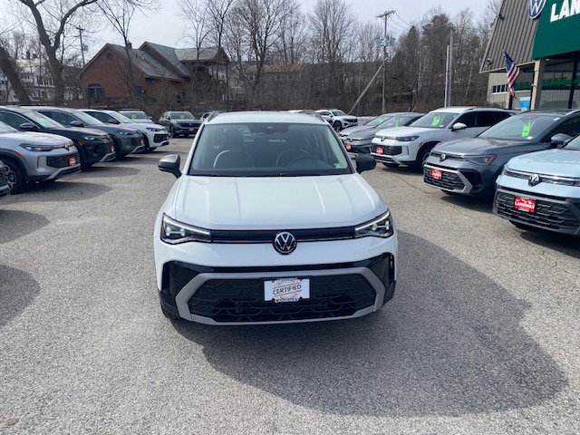 Used 2025 Volkswagen Taos S AWD/4WD image 2