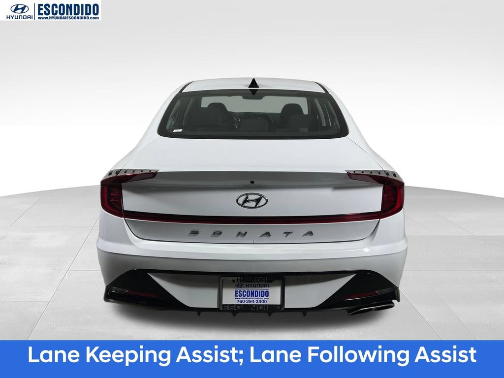 Certified 2022 Hyundai Sonata SEL w/ Winter Weather Package FWD image 5