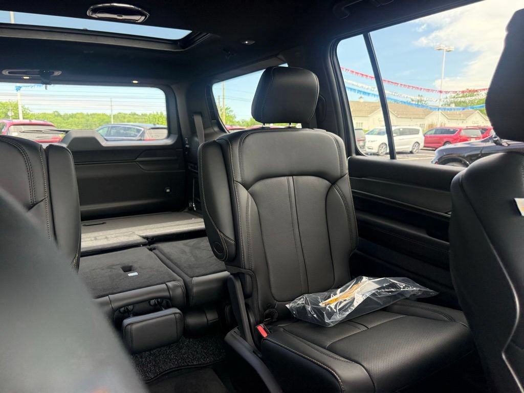 New 2026 Jeep Grand Wagoneer 4WD image 70