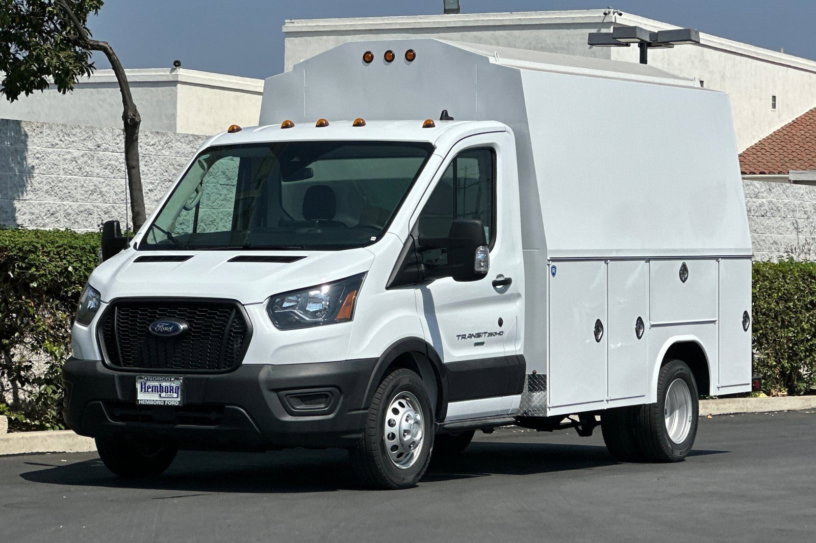 New 2024 Ford Transit 350 w/ Interior Upgrade Package image 8