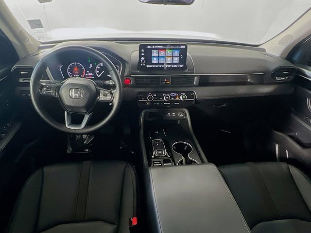 Used 2023 Honda Pilot Touring image 28