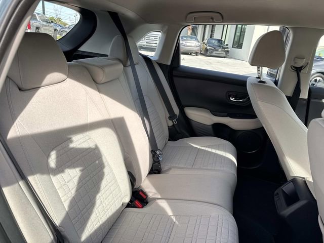 Used 2024 Honda HR-V LX image 9