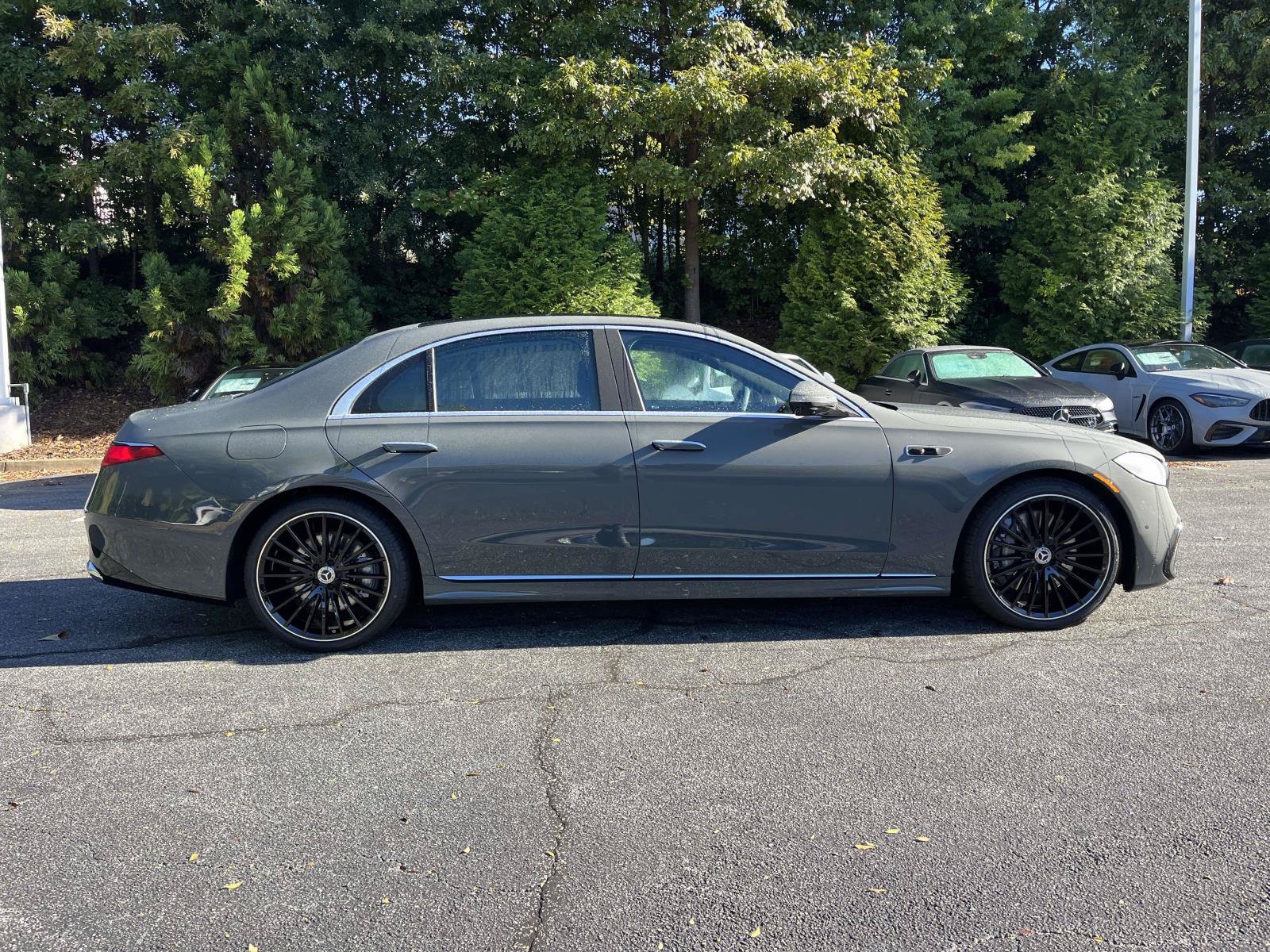 New 2027 Mercedes-Benz S 580 4MATIC Sedan image 6