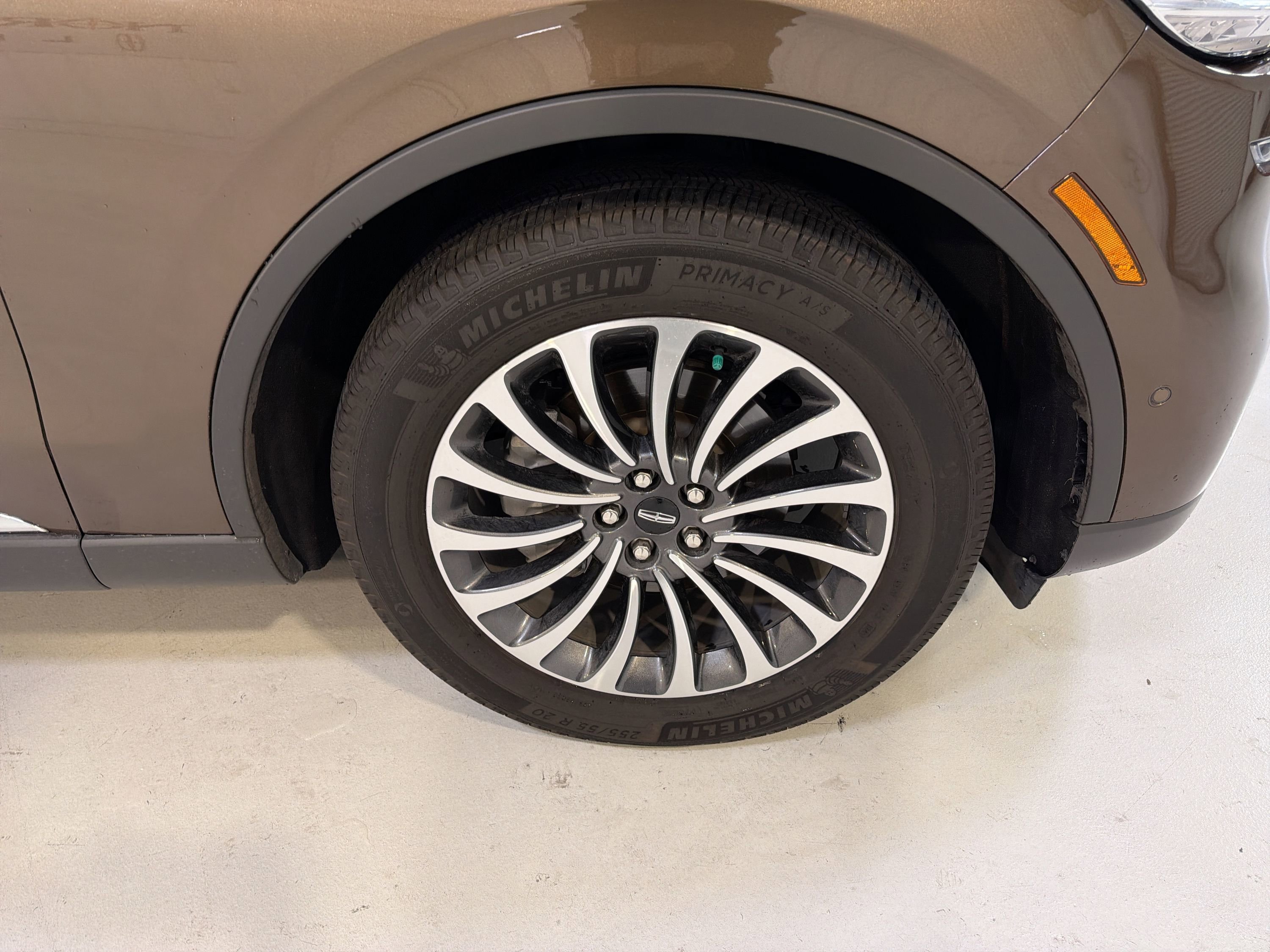 Used 2022 Lincoln Aviator Reserve w/ Equipment Group 201A image 31