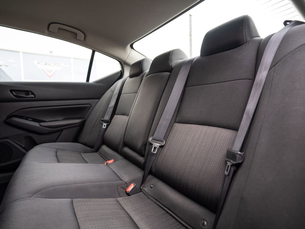 Used 2023 Nissan Altima 2.5 SV AWD/4WD image 31