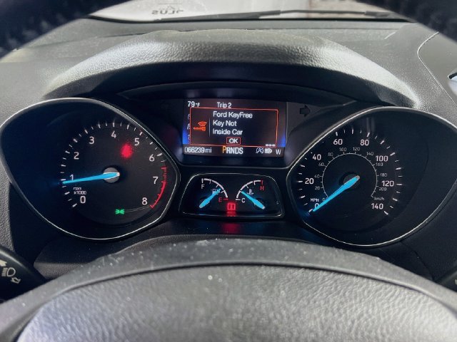 Used 2018 Ford Escape Titanium w/ Ford Safe & Smart Package FWD image 15