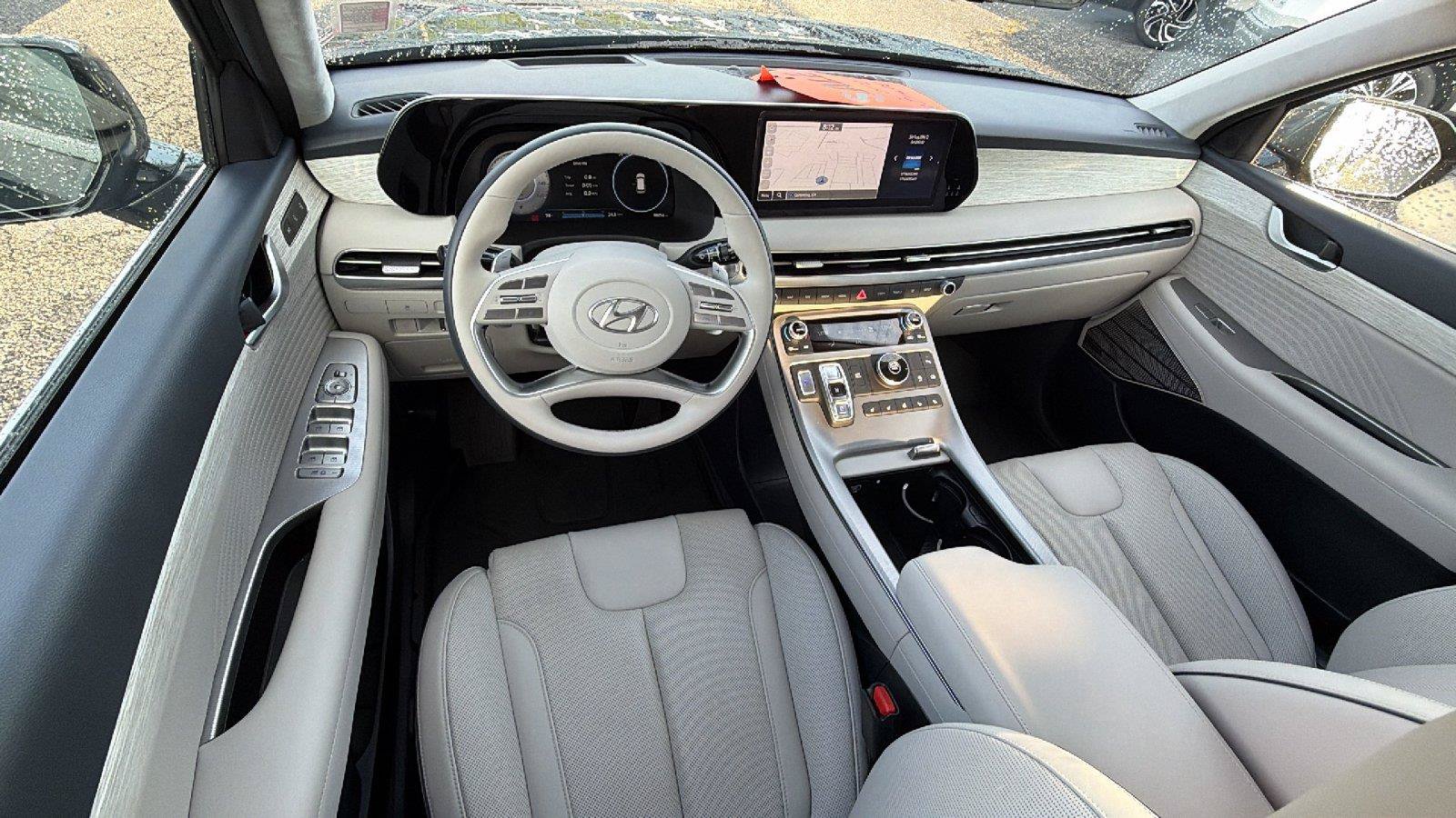 Used 2025 Hyundai Palisade Calligraphy FWD image 26