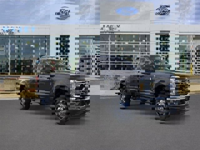 New 2026 Ford F350 XLT w/ 360-Degree Camera Package image 95