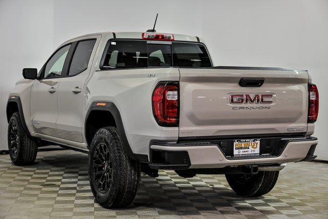 New 2026 GMC Canyon Elevation w/ Convenience Package image 4
