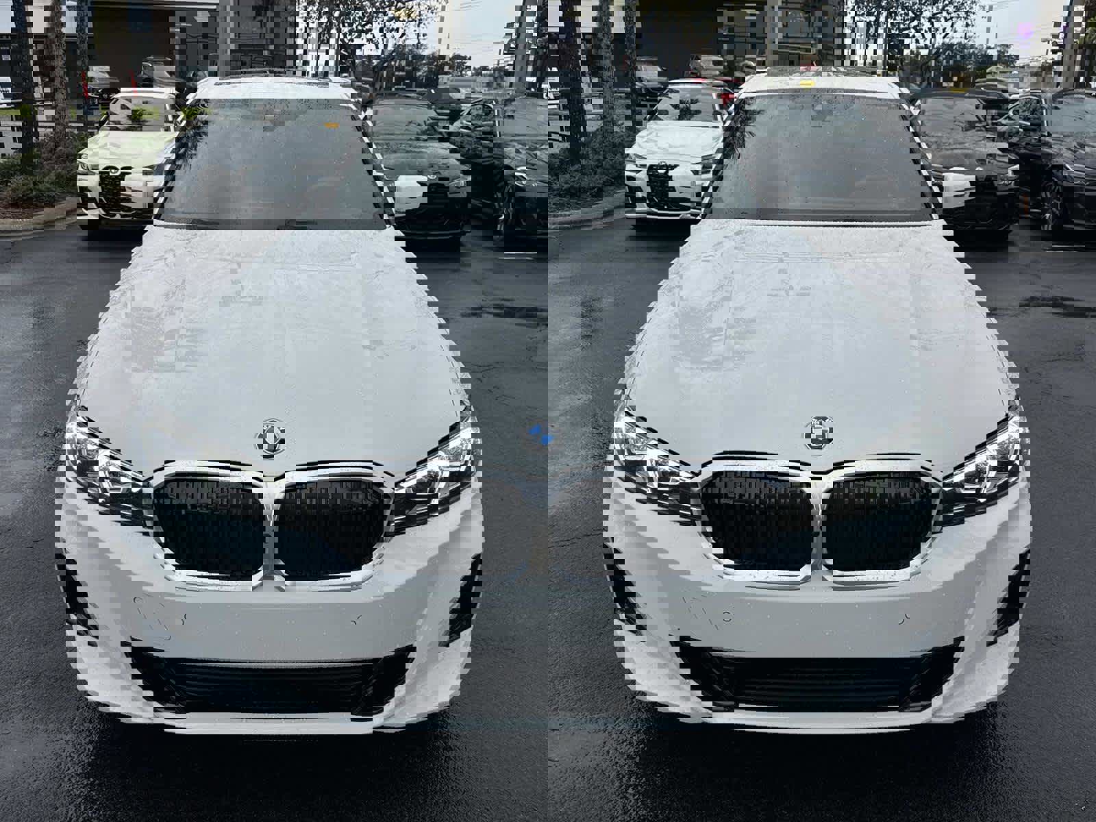 Certified 2025 BMW 330i Sedan w/ Premium Package image 8