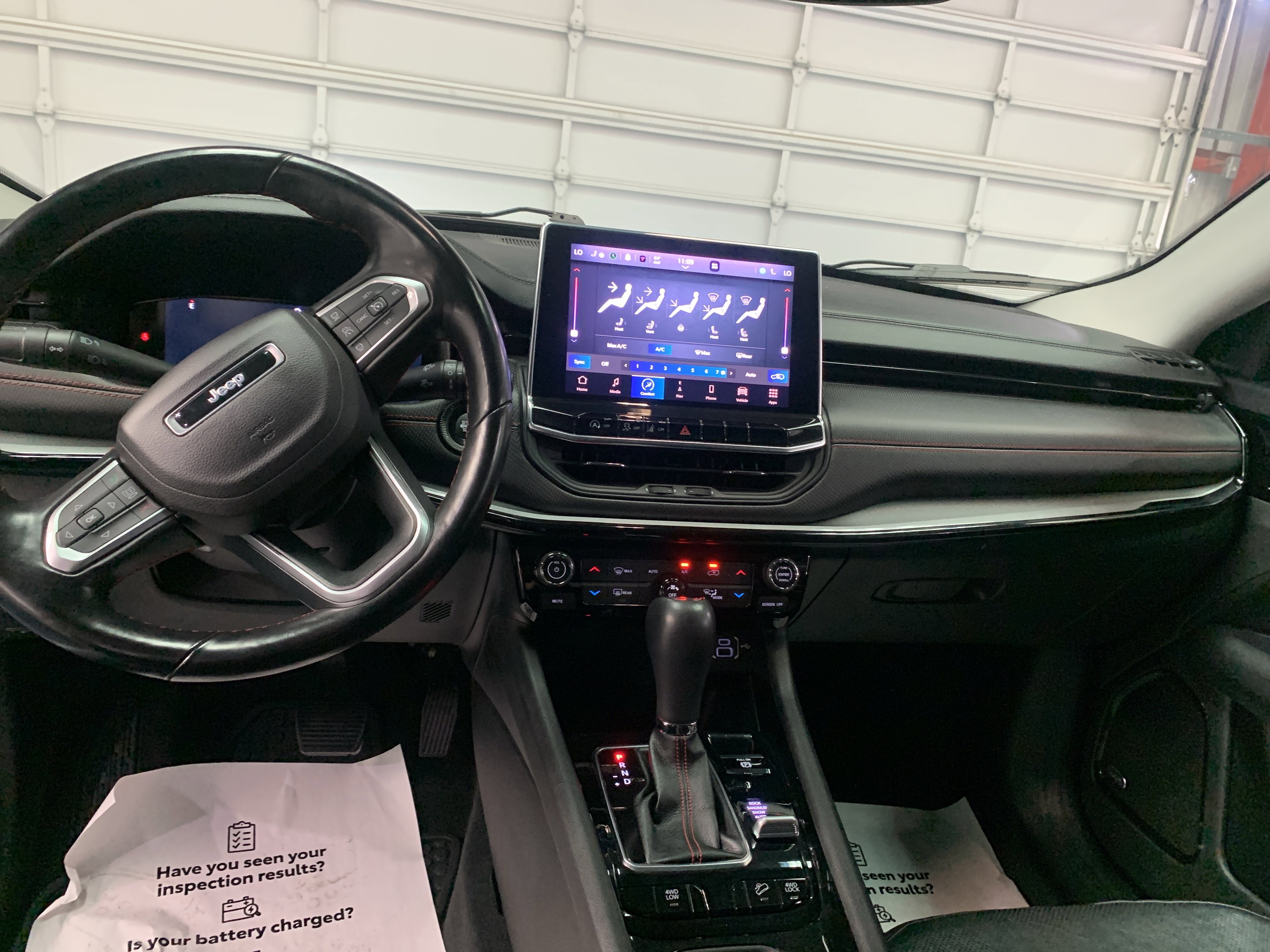 Used 2022 Jeep Compass Trailhawk w/ Trailhawk Elite Group image 15