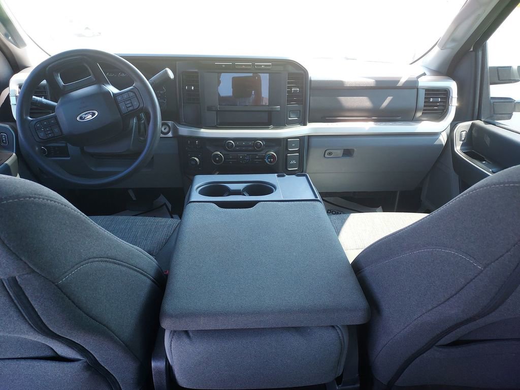 Used 2024 Ford F350 XLT image 10