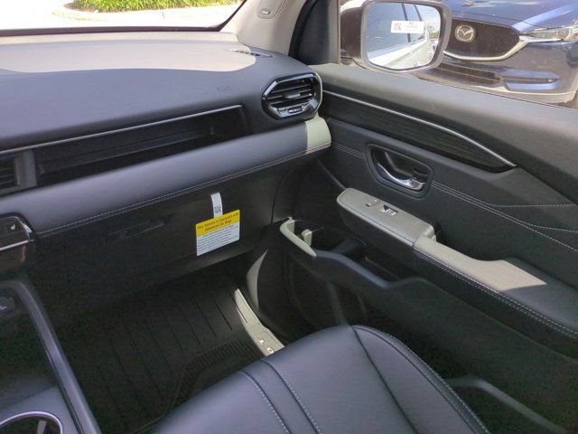 New 2026 Honda Pilot Touring image 15