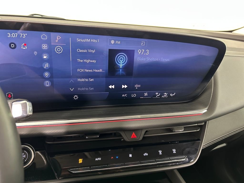 Used 2025 Buick Envision Preferred AWD/4WD image 14