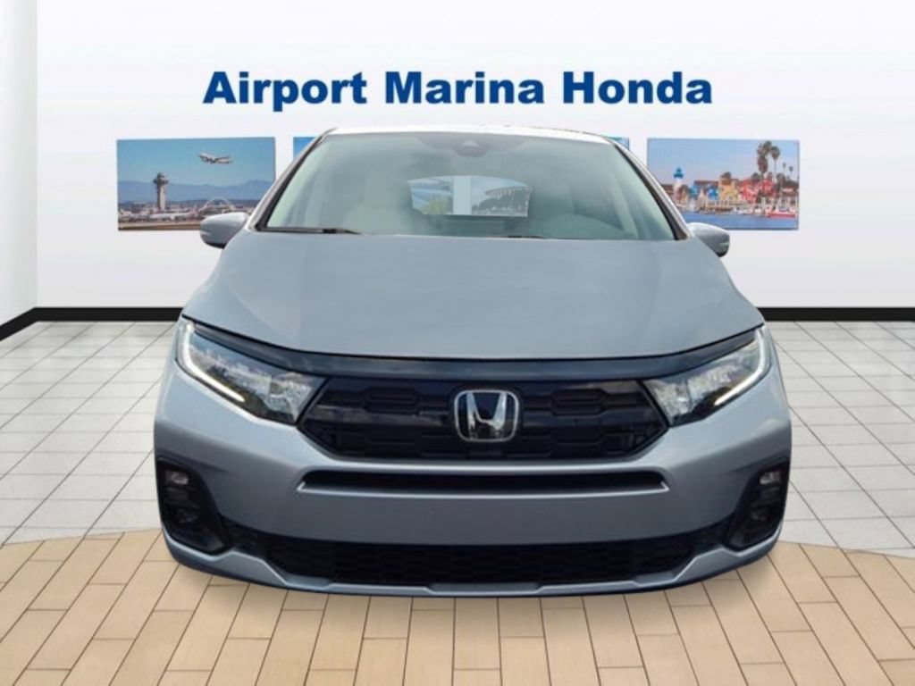New 2026 Honda Odyssey Touring image 8