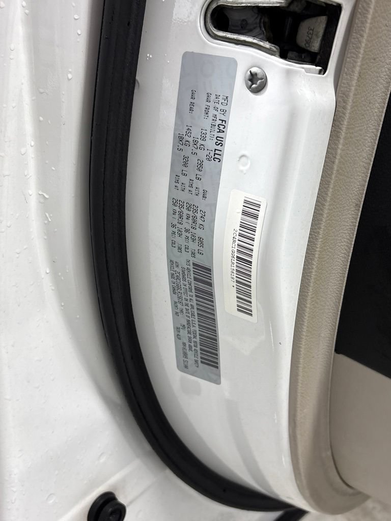 Used 2020 Chrysler Pacifica Limited FWD image 10