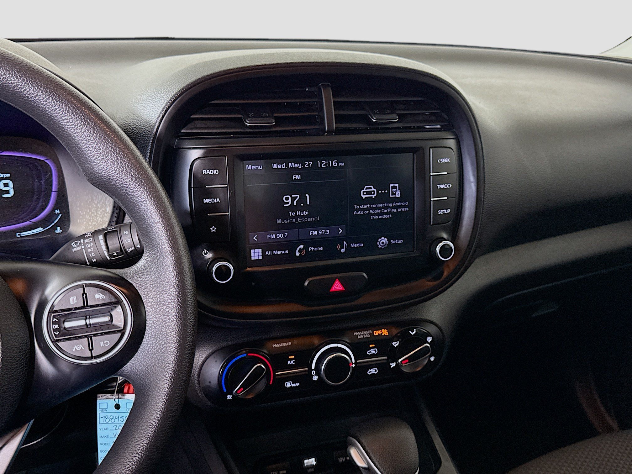 Used 2023 Kia Soul LX w/ Option Group 015 FWD image 18