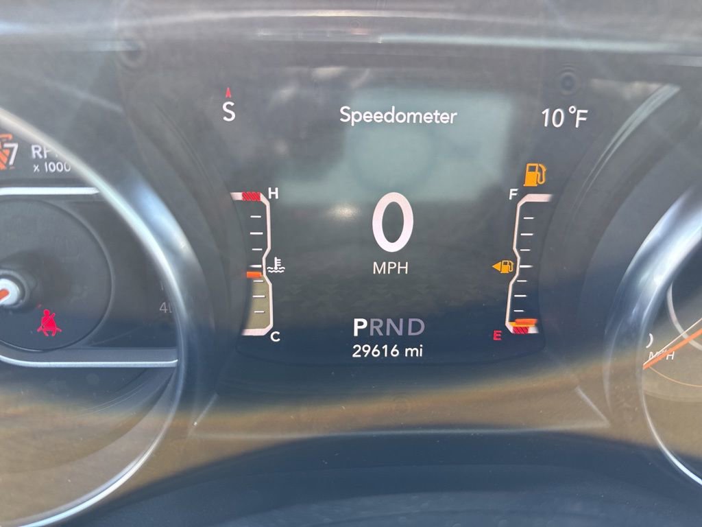 Used 2022 Jeep Wrangler Unlimited Sahara image 14