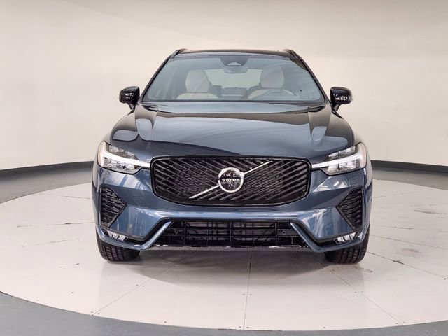 New 2026 Volvo XC60 B5 Plus w/ Protection Package Premier image 9