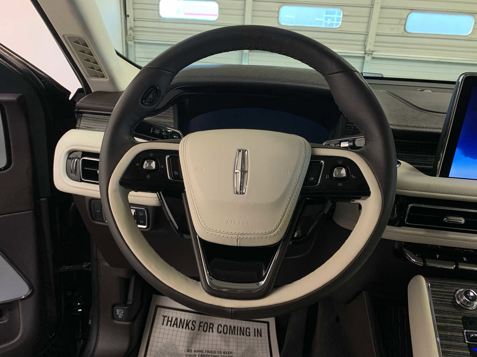 Used 2024 Lincoln Aviator Black Label w/ Jet Package AWD/4WD image 8