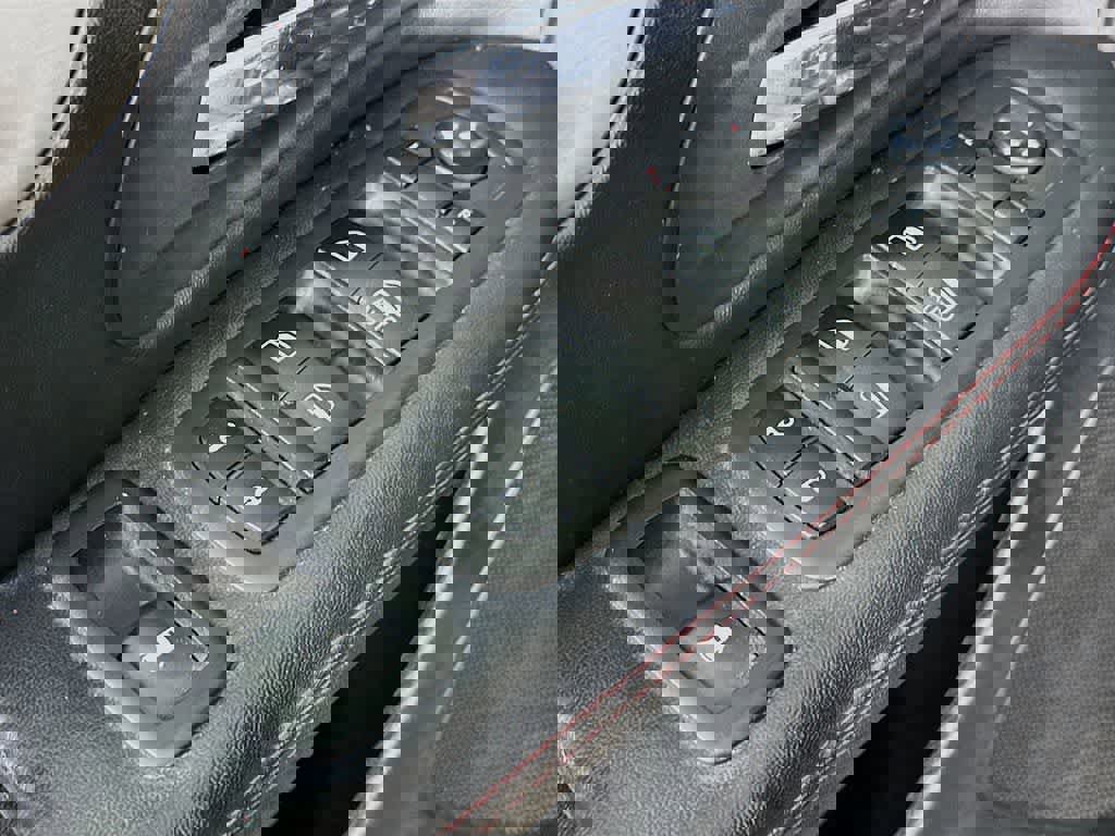 Used 2019 Dodge Grand Caravan GT image 29