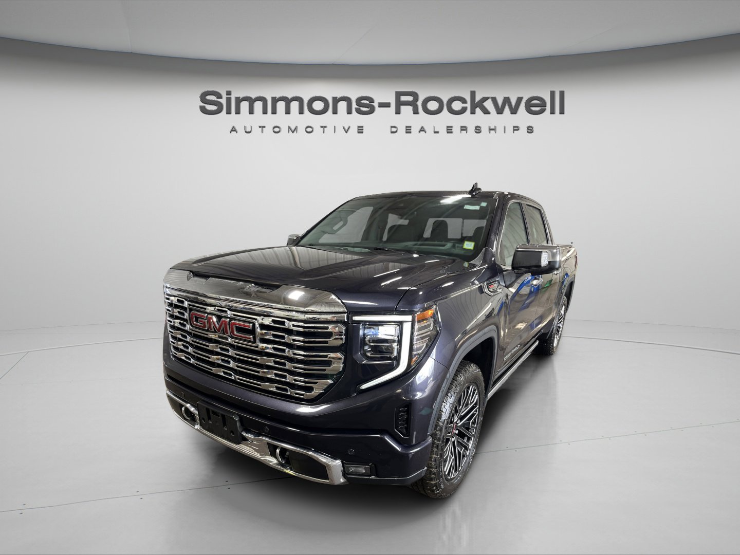 Used 2024 GMC Sierra 1500 Denali w/ Denali Reserve Package image 1