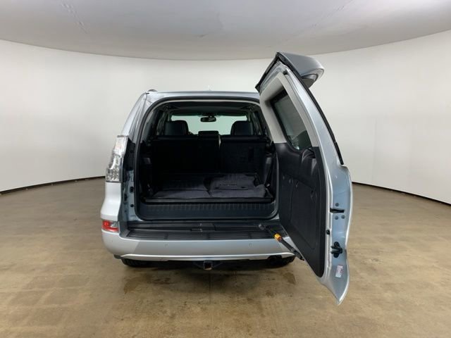 Used 2014 Lexus GX 460 w/ Premium Package AWD/4WD image 12