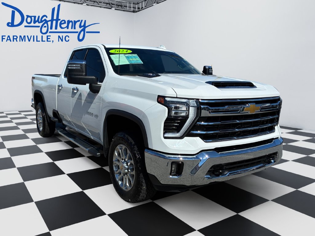Used 2024 Chevrolet Silverado 2500 LTZ w/ LTZ Convenience Package AWD/4WD image 7