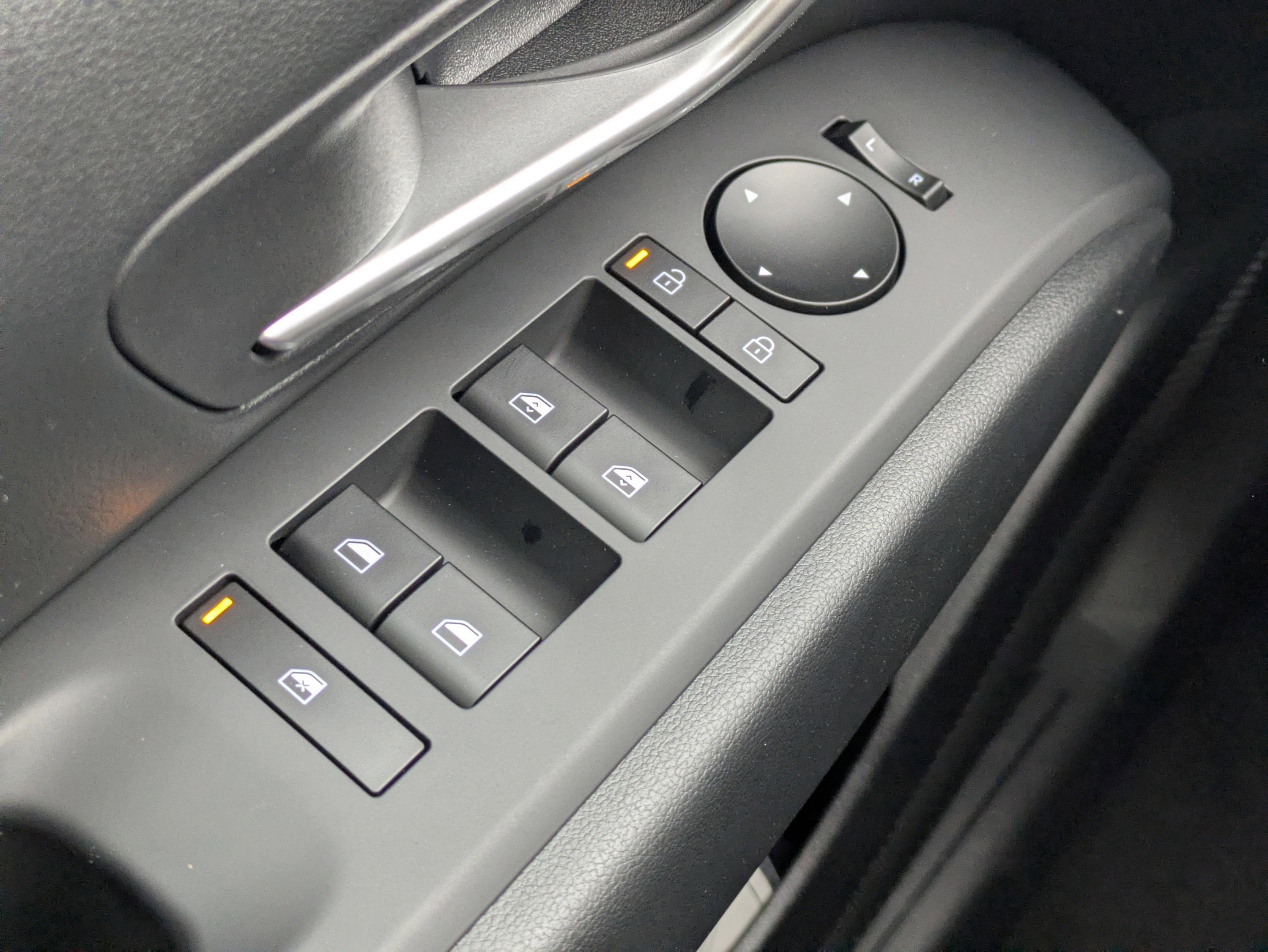 New 2026 Hyundai Tucson Limited image 29