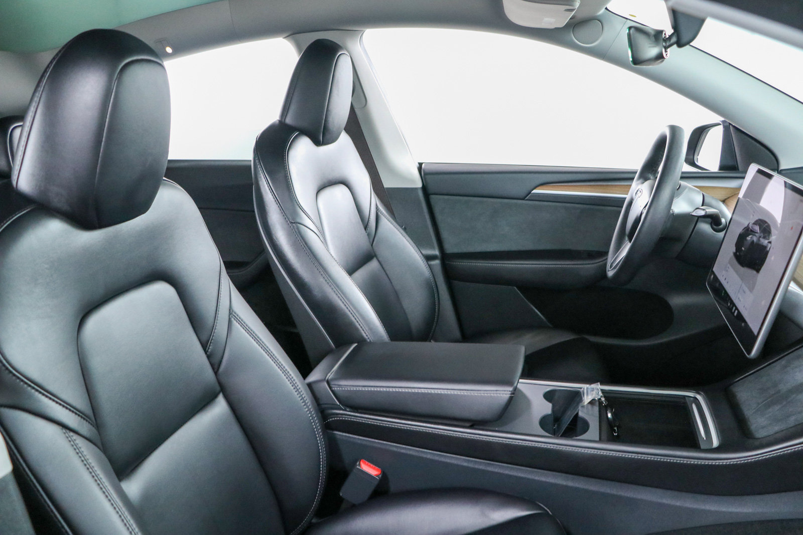 Used 2023 Tesla Model Y Performance AWD/4WD image 24