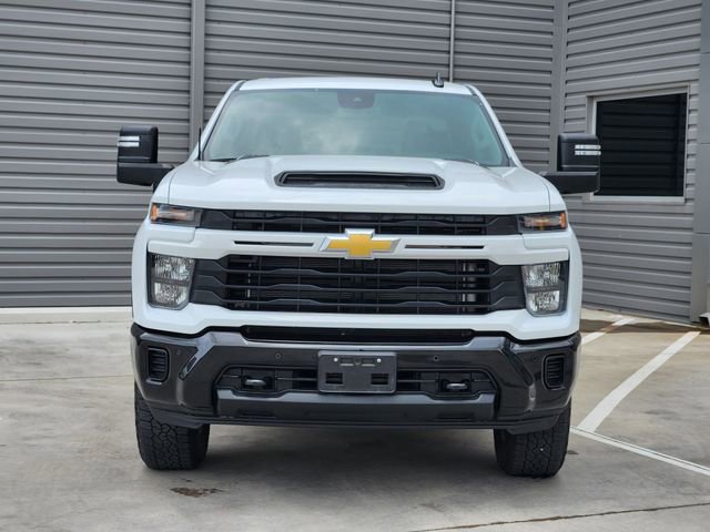 Used 2025 Chevrolet Silverado 2500 Custom w/ Custom Convenience Package AWD/4WD image 3