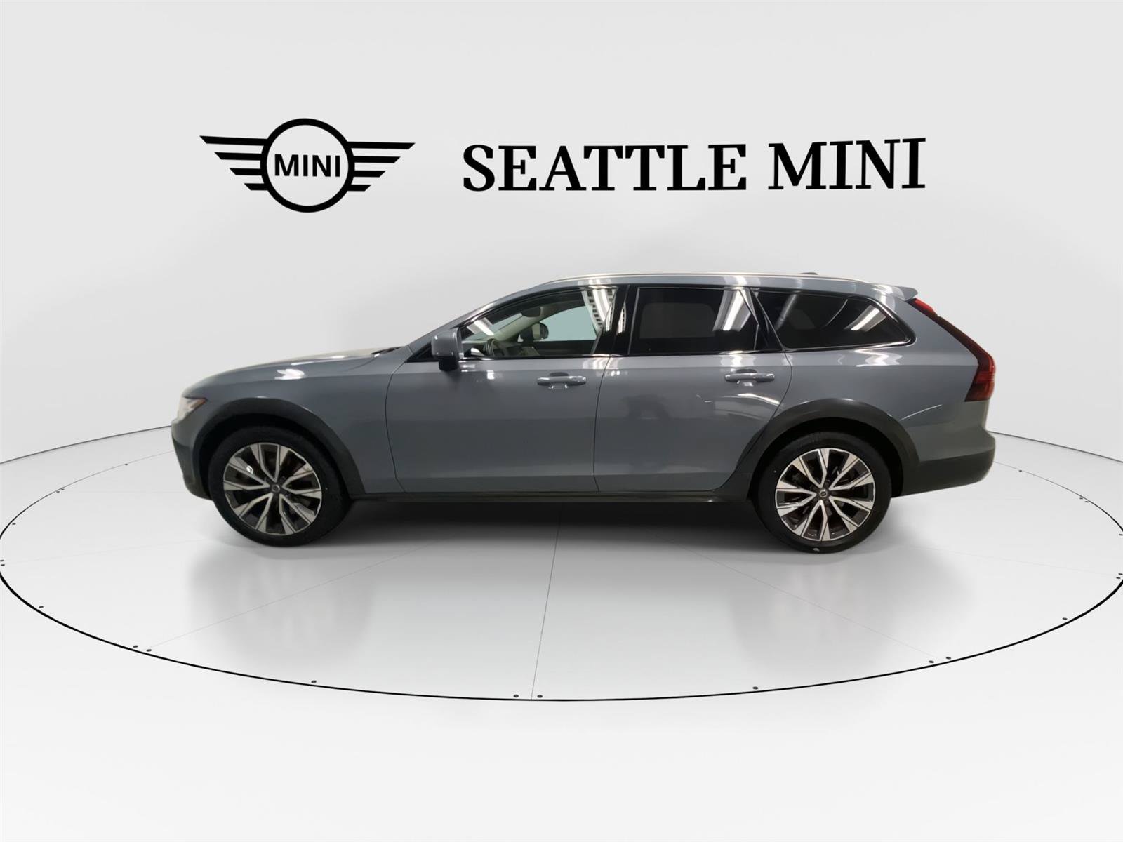 Used 2022 Volvo V90 B6 Cross Country w/ Advanced Package AWD/4WD image 7