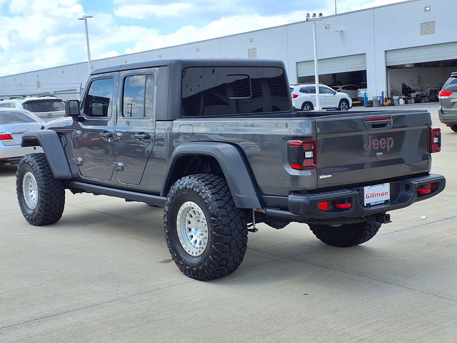 Used 2023 Jeep Gladiator Rubicon w/ LED Lighting Group AWD/4WD image 4
