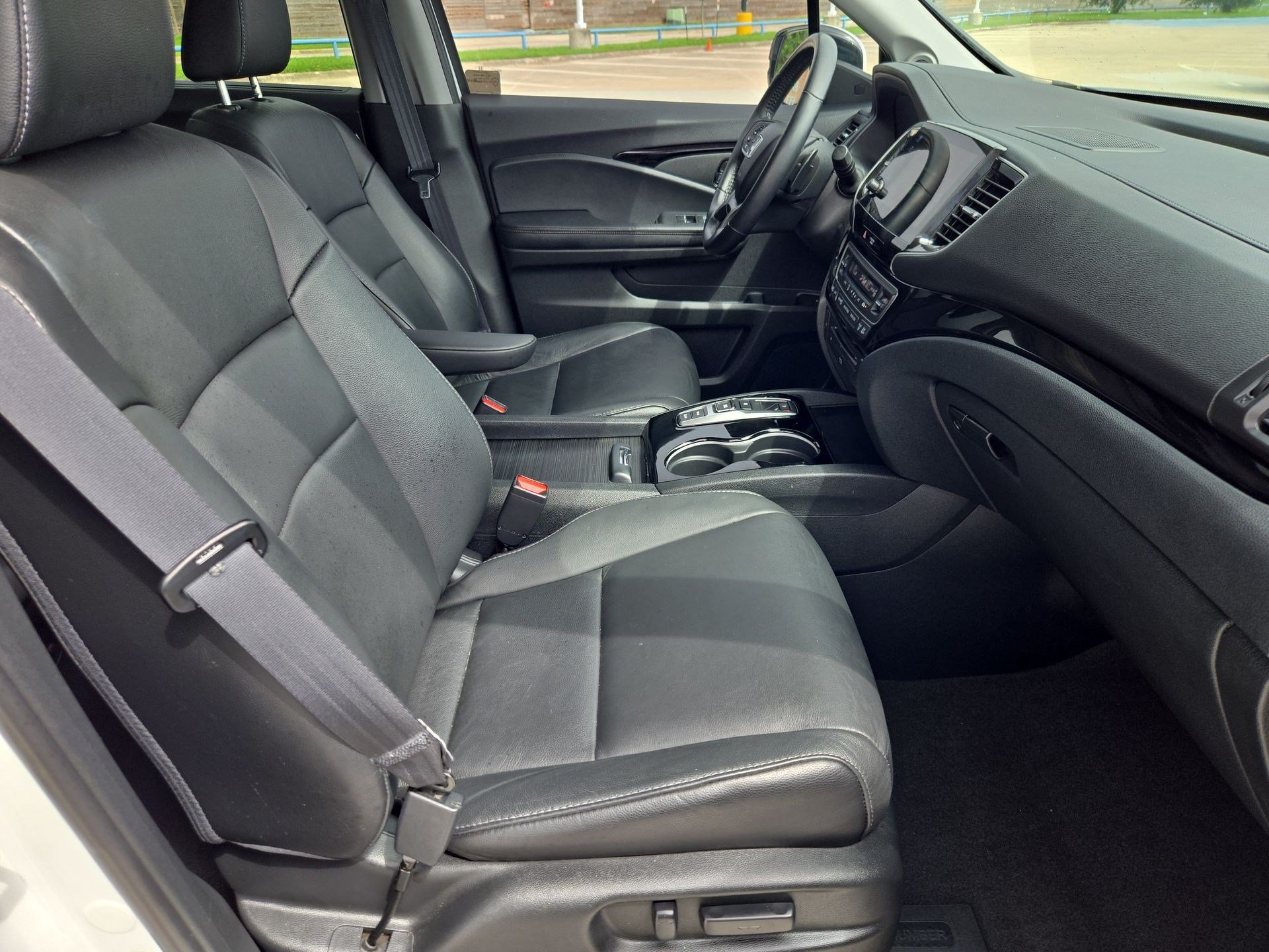 Used 2021 Honda Pilot Touring image 32
