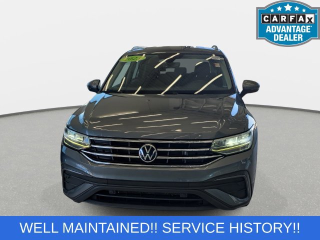 Used 2023 Volkswagen Tiguan SE FWD image 2