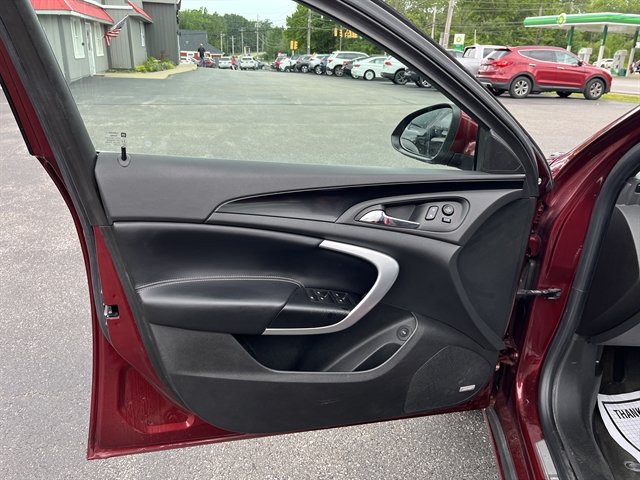 Used 2016 Buick Regal GS FWD image 16