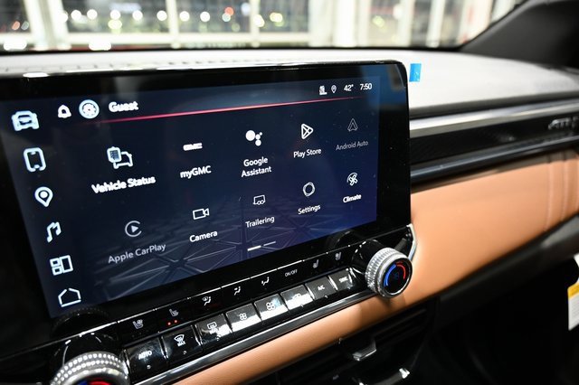 New 2026 GMC Canyon AT4 w/ Technology Plus Package image 17