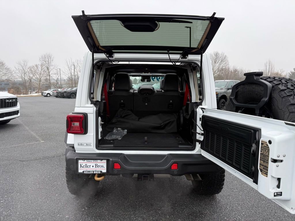 Certified 2023 Jeep Wrangler Unlimited Rubicon 392 image 39
